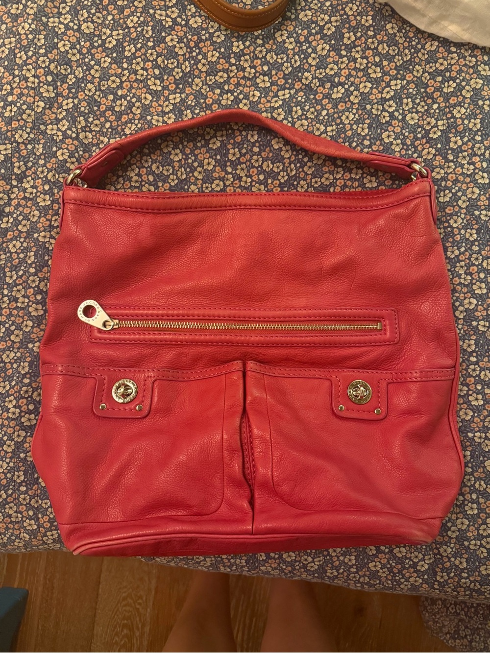 Marc Jacobs hot pink shoulder bag